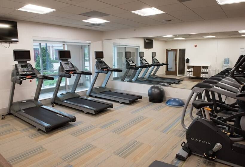 בית מלון כפרי Holiday Inn Express & Suites   Louisville N   Jeffersonville, An Ihg