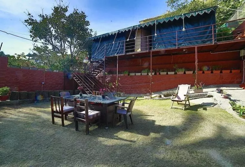 ホテル Marigold Mount Abu With Swimming Pool