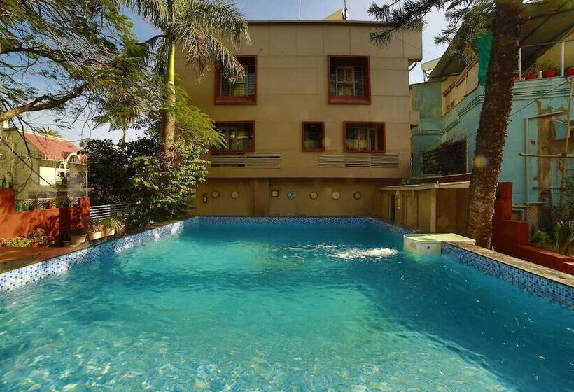 호텔 Marigold Mount Abu With Swimming Pool
