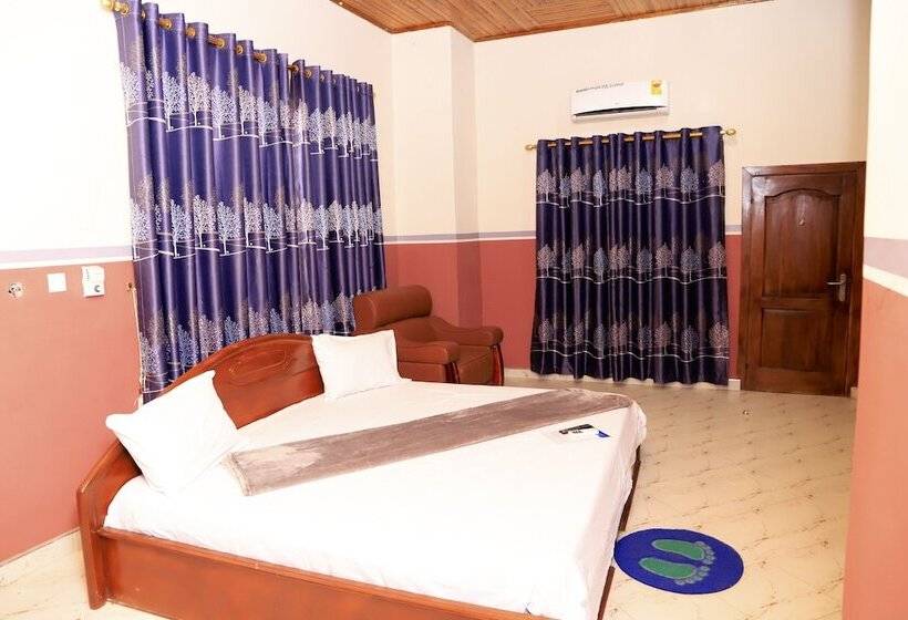 هتل Osaah Bema Lodge