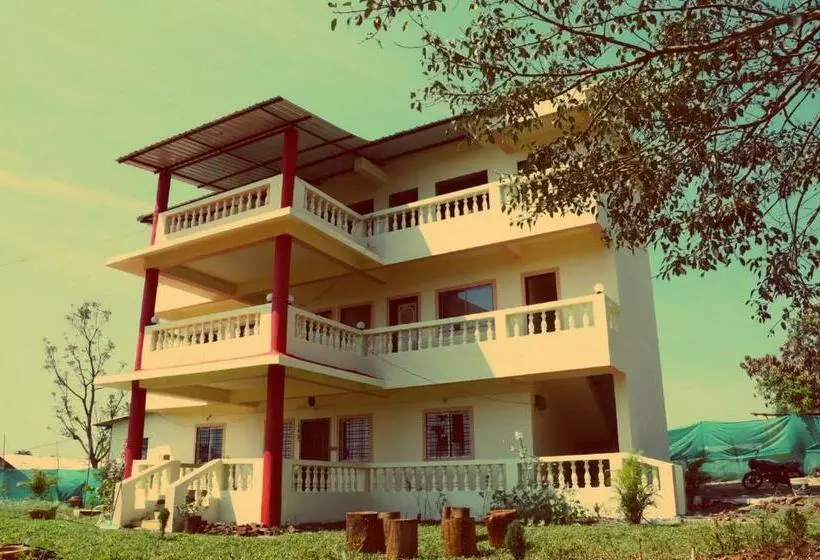 Hotelli Vasant Villa