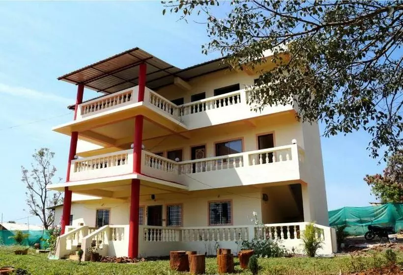 Hotelli Vasant Villa