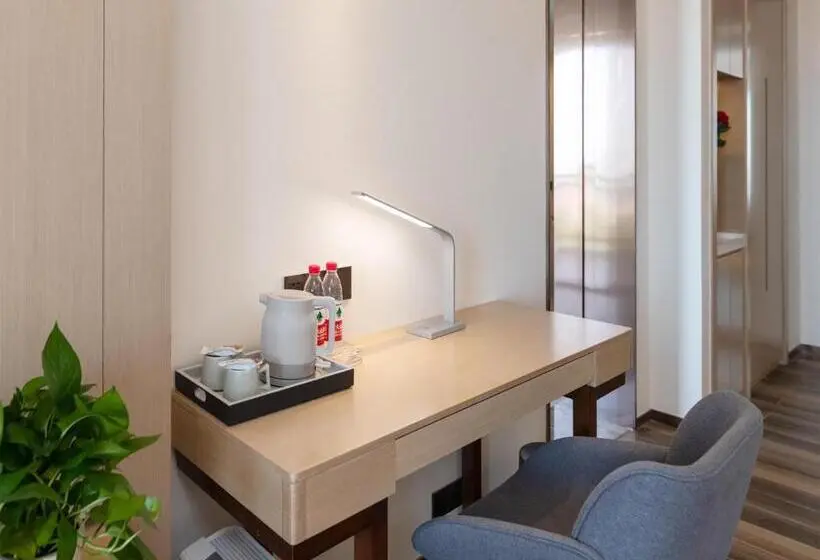 Lavande Hotel Haikou Binhai Avenue