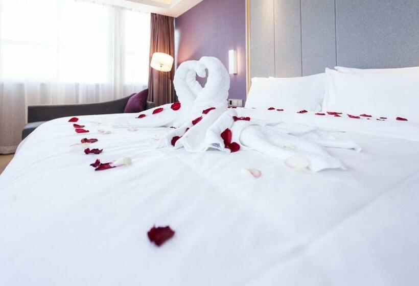 Lavande Hotel Rizhao Xinshi District Branch