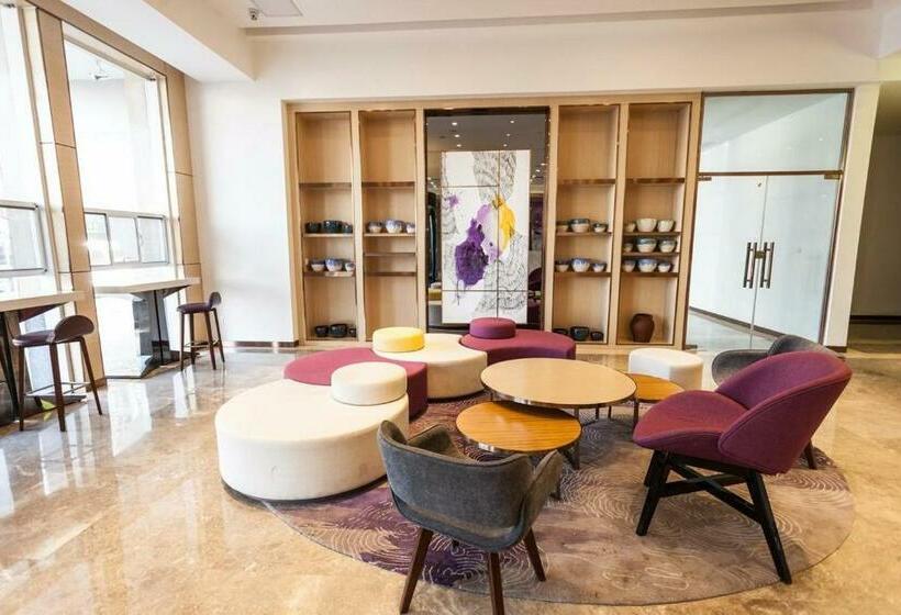 Lavande Hotel Rizhao Xinshi District Branch