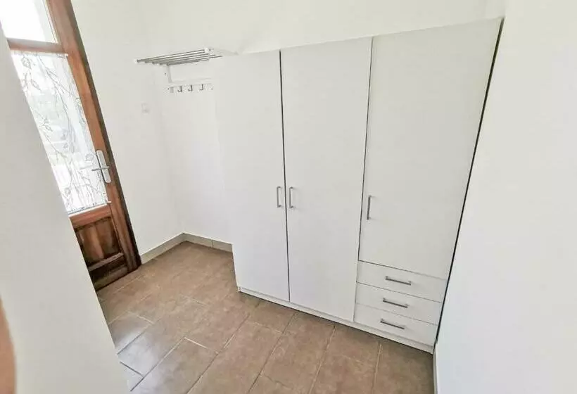 ユースホステル Greenfield Apartman