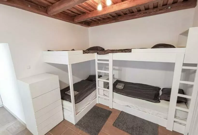 ユースホステル Greenfield Apartman