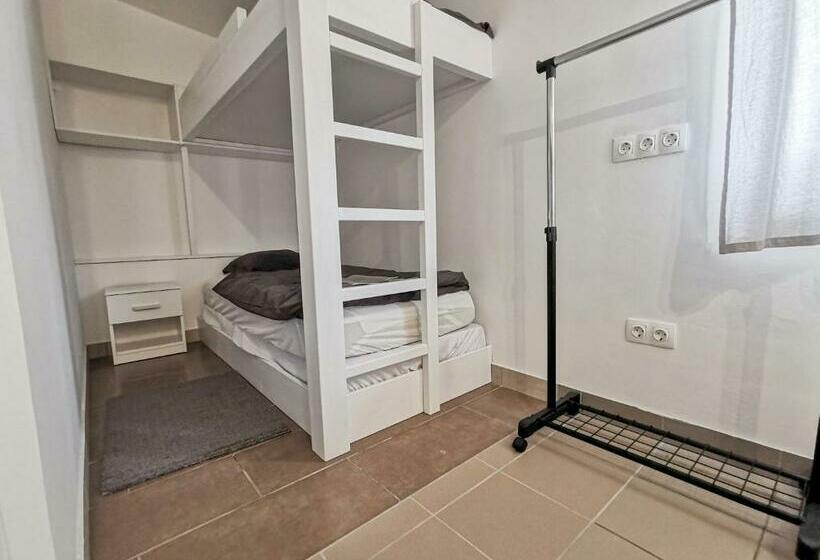 Общежитие Greenfield Apartman