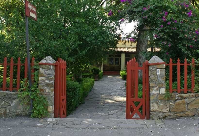 هتل Rancho El Morillo