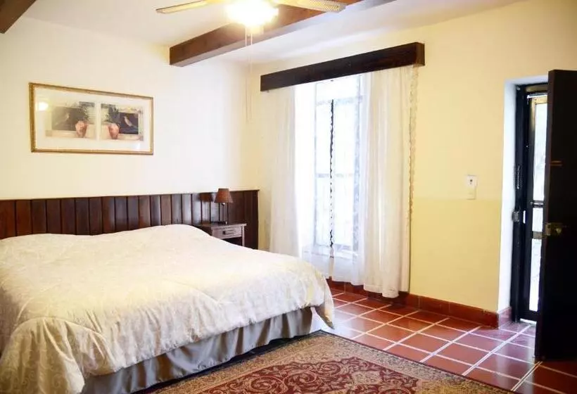 Hotelli Rancho El Morillo