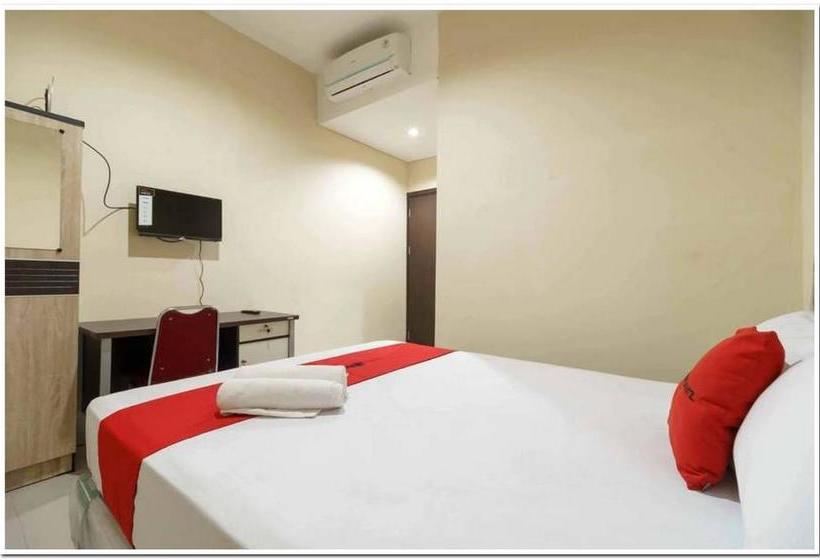 בית מלון כפרי Koolkost Near Cbd Ciledug Family Mall