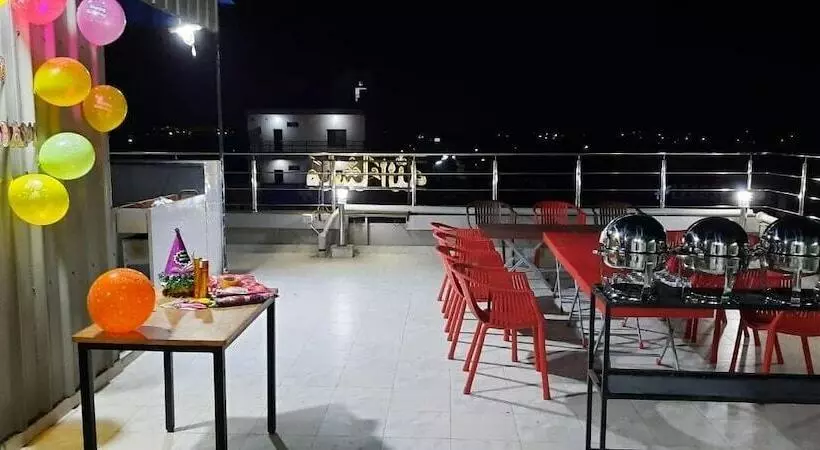 پانسیون Sultan Executive