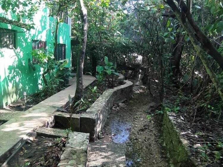 هتل Cabañas Margarita & Ed