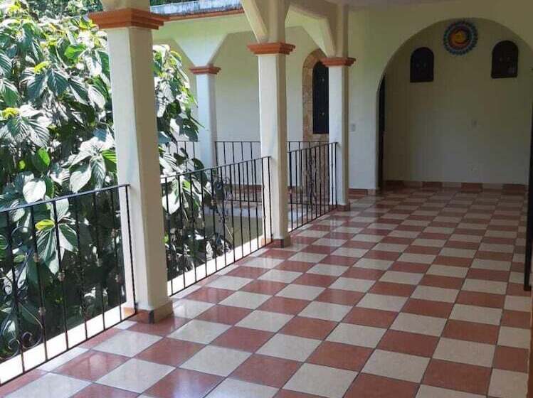 هتل Cabañas Margarita & Ed