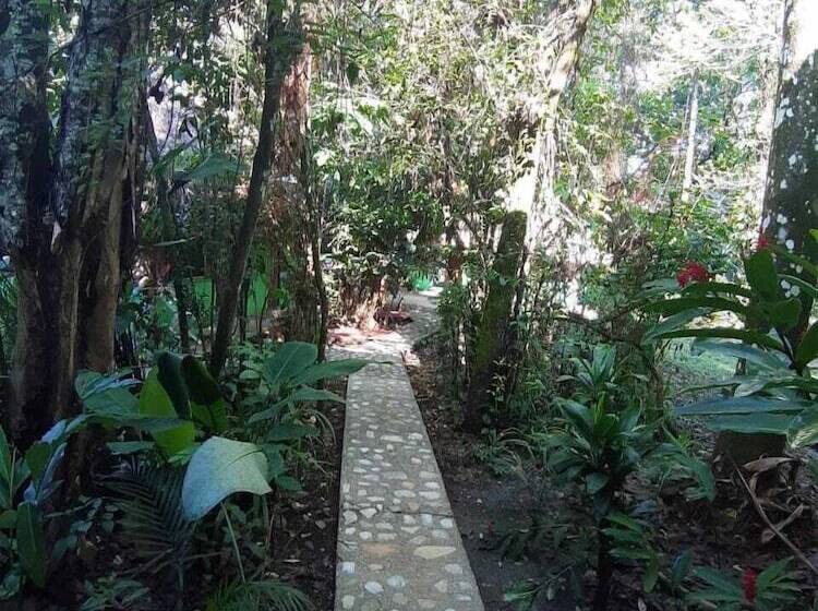 هتل Cabañas Margarita & Ed