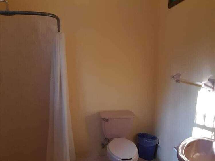 هتل Cabañas Margarita & Ed