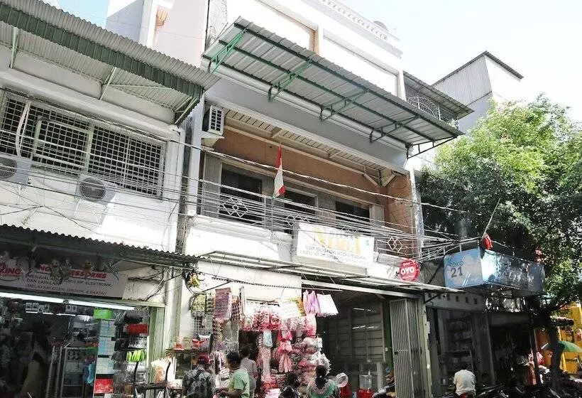 ホテル Oyo 3865 Wisma Niaga