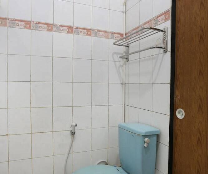 Hotel Oyo 3865 Wisma Niaga