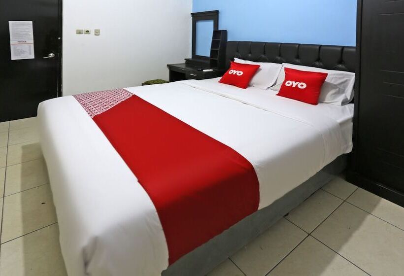 Hotel Oyo 3865 Wisma Niaga