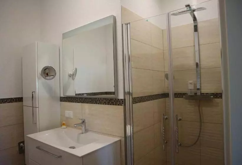 Hotelli Pension Am Waldguertel