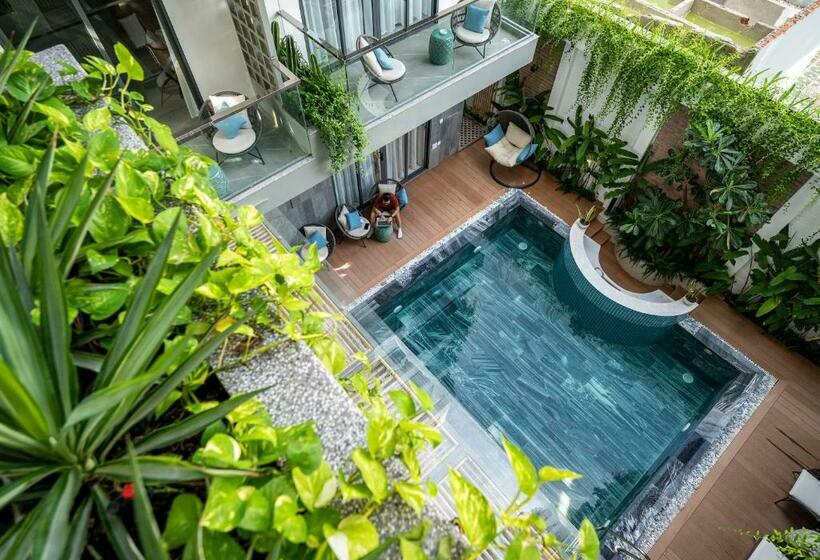 هتل The Kila Boutique