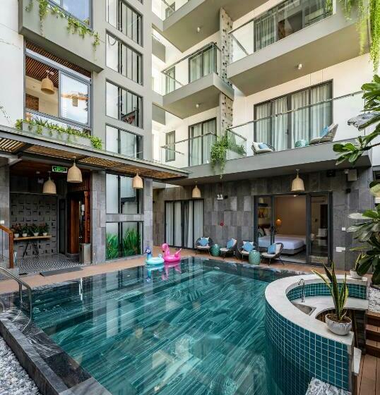 هتل The Kila Boutique