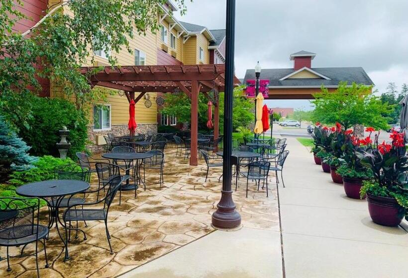 فندق Timberlake Lodge