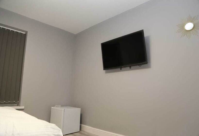 膳宿费 Budget 4 Bed House In Woolwich