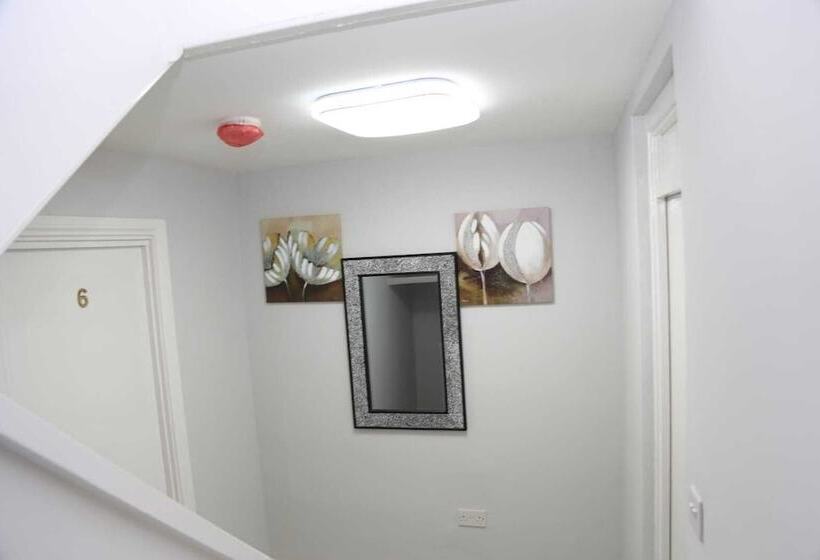 膳宿费 Budget 4 Bed House In Woolwich