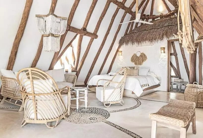 Casa Las Tortugas Petit Beach Hotel & Spa