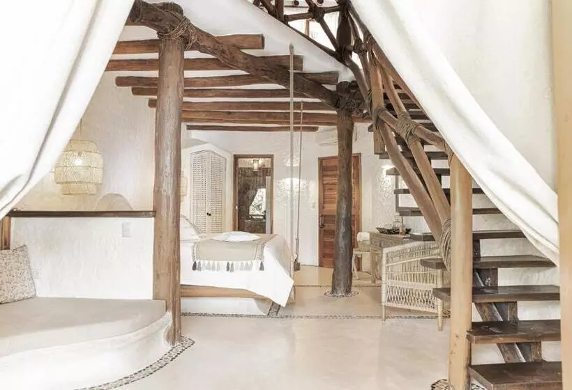 Casa Las Tortugas Petit Beach Hotel & Spa