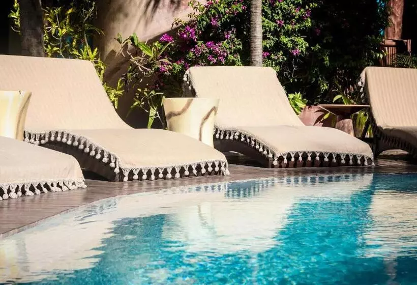 Casa Las Tortugas Petit Beach Hotel & Spa