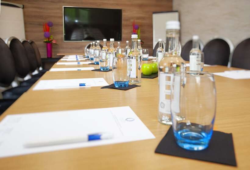 Cumberland Hotel   Oceana Collection