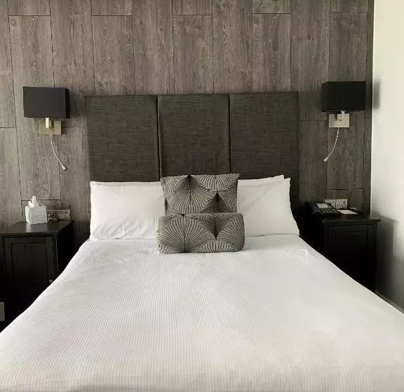 Cumberland Hotel   Oceana Collection