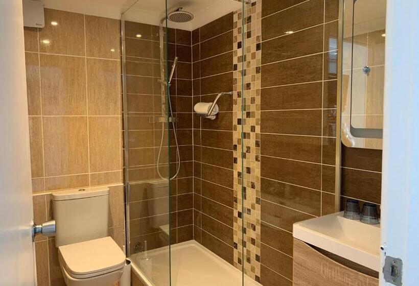 Cumberland Hotel   Oceana Collection