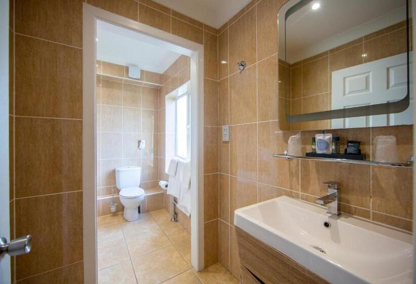 Cumberland Hotel   Oceana Collection