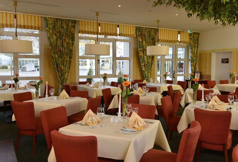 酒店 Plaza Inn Leonberg