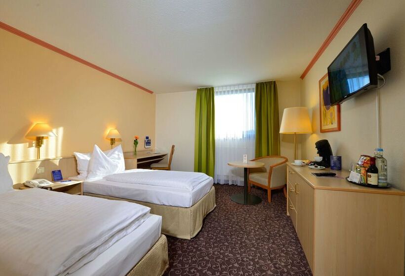 酒店 Plaza Inn Leonberg