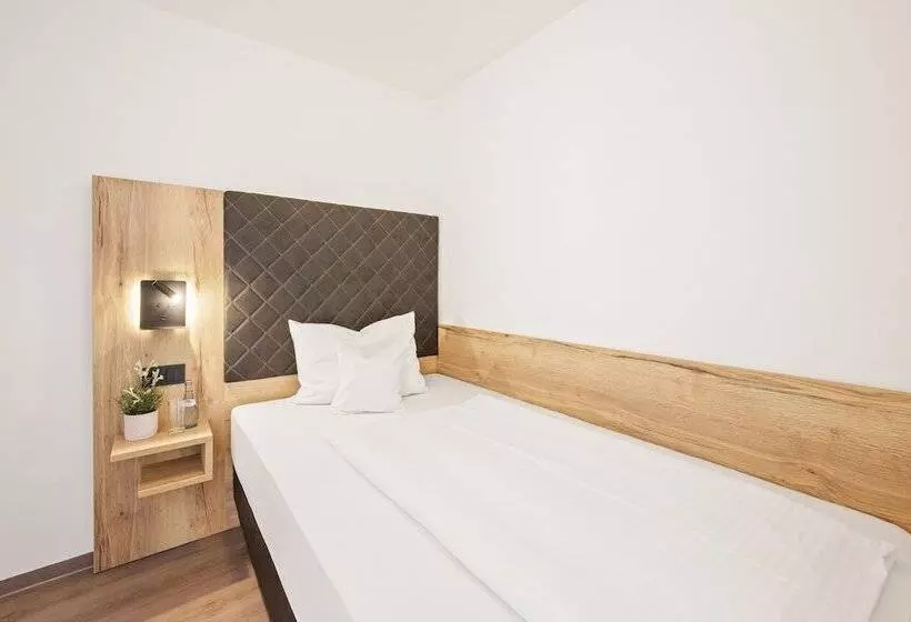 Best Western Hotel Favorit