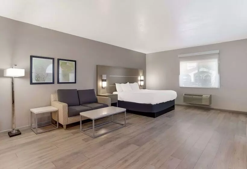 فندق Best Western Grants Inn