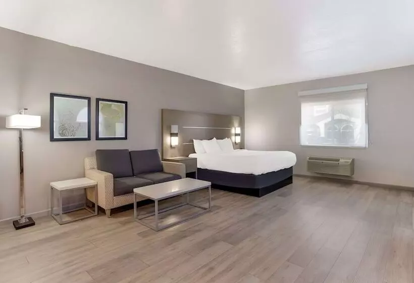 فندق Best Western Grants Inn