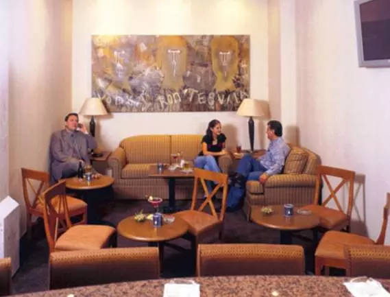 Otel Voco Saltillo Suites, An Ihg