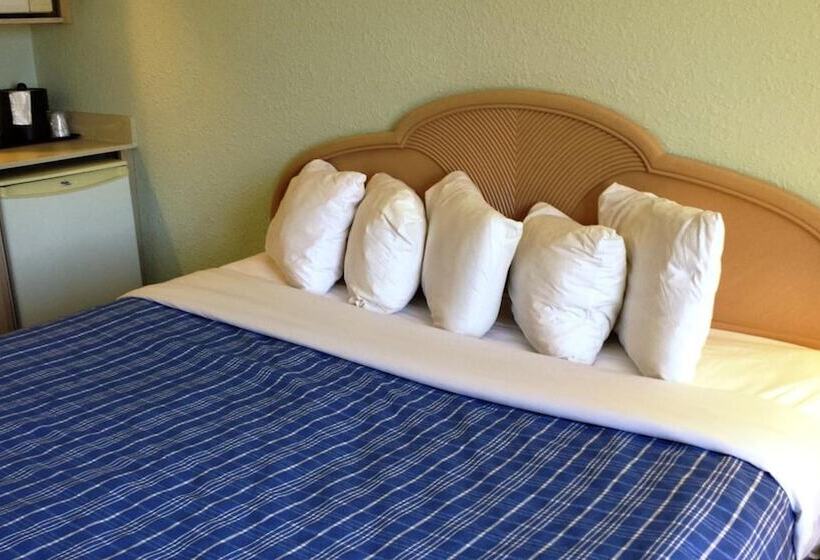 Otel Cocoa Beach Suites