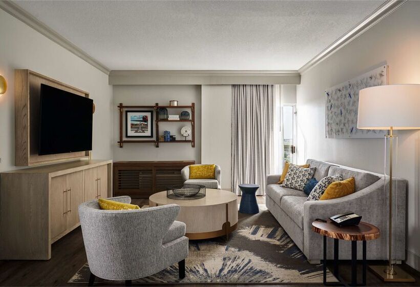 Doubletree By Hilton Hotel Dallas – Love Field