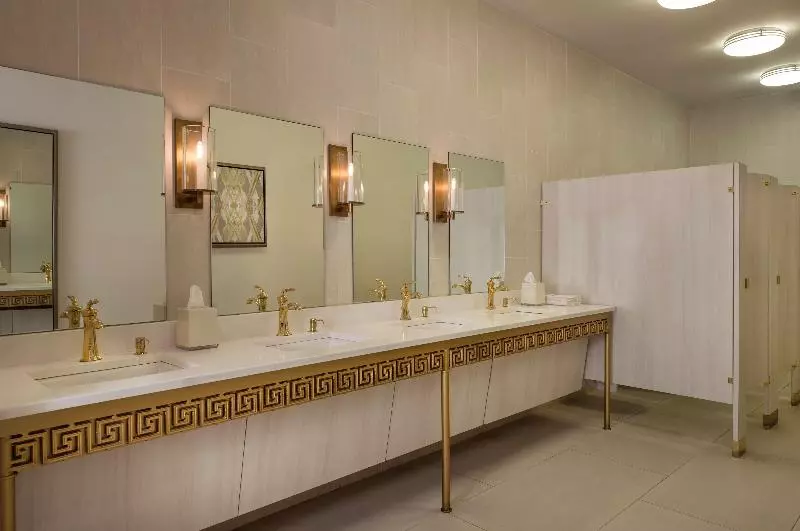 Doubletree By Hilton Hotel Dallas – Love Field