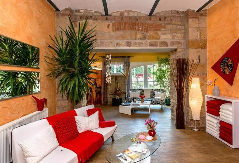 فندق Gut Voigtlaender