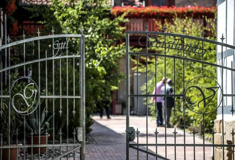 فندق Gut Voigtlaender