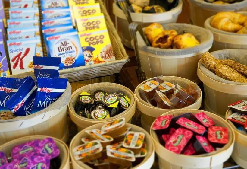 هتل Holiday Inn Bristol Airport, An Ihg