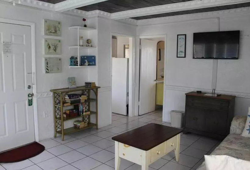 호텔 Island Breeze Inn Venice