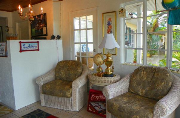 호텔 Island Breeze Inn   Venice